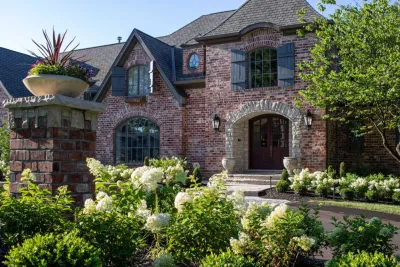 French Formal Estate — Landscape Construction project by Elevate Outdoor