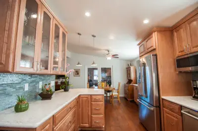 Cozy Transitional Kitchen — Kitchen Remodeling project by Kaminskiy Design And Remodeling