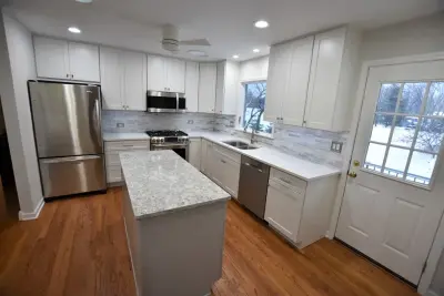 Pro V Remodeling - Custom Cabinets & Cabinetry in Bolingbrook, IL