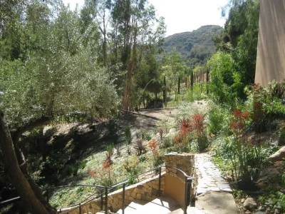 Pacific Palisades Residence 2 — Landscape Construction project by Enzo Caserta Landscaping, Inc