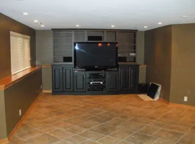 Wichita Classic Basement Bar — Kitchen Remodeling project by Persona Kitchen & Bath Solutions, LLC