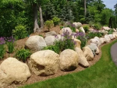 Everett's Landscape Management - Paver Installation in Grand Rapids, MI