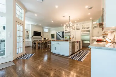 Wood Customs - Carpentry & Woodworking in Houston, TX