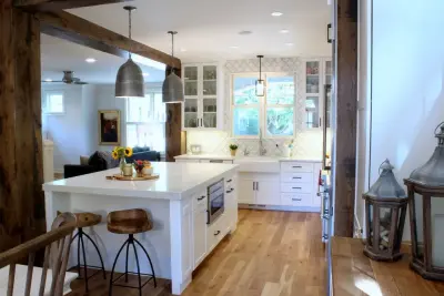 Zionsville Retreat — Kitchen Remodeling project by Trillium Cabinet Company