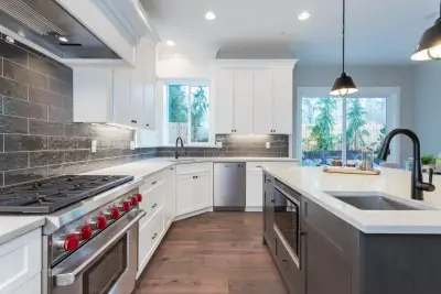 Crescent Homes Maui - Bathroom Remodeling in Lahaina, HI