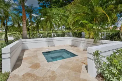 Builtmore Contracting - Fence Installation in West Palm Beach, FL
