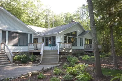 Sweetwater Contracting - Patio Design & Installation in Northport, MI