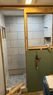 RA Contracting - Flooring Installation Services in Reeves, LA
