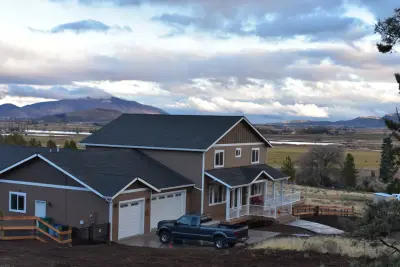Larson Home Builders - Custom Home Builders in Klamath Falls, OR