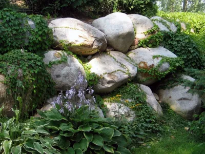 Genadek Landscaping - Retaining Wall Construction in Mendota Heights, MN