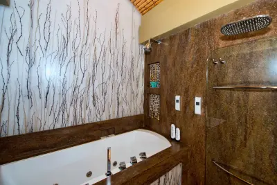 Elevated Space — Home Renovation & Remodeling Services project by MOKULUA High Performance Builder