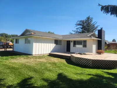 Hhc LLC - Carpentry & Woodworking in Sisters, OR