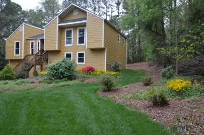 Glasscapes Inc - Lawn Care & Mowing in Woodstock, GA