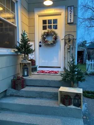 Holiday Styling by Deborah Roides Interior Design