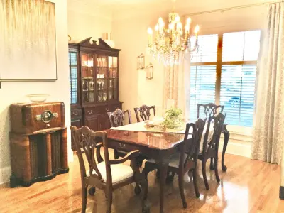 Revamped Dining Area — Interior Design & Decorating project by La Decor