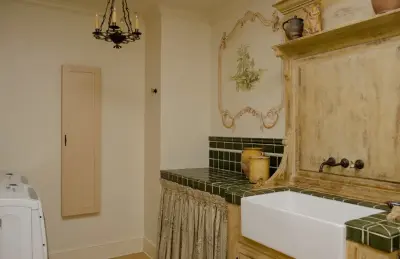Heights Laundry in Alamo by Audrey Curl Interiors