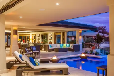 Studio ~M~ Design & Interior Architecture - Bathroom Remodeling in Kihei, HI
