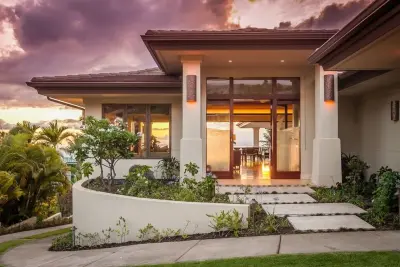 Studio ~M~ Design & Interior Architecture - Bathroom Remodeling in Kihei, HI