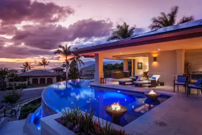 Studio ~M~ Design & Interior Architecture - Bathroom Remodeling in Kihei, HI