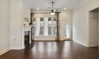 Stunning Kingsland Way Revamp — Interior Design & Decorating project by Interior Design Group