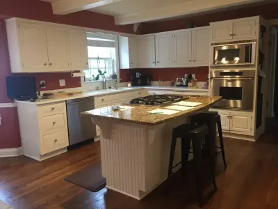 Brookfield kitchen and family room renovation — Interior Design & Decorating project by Designing Works