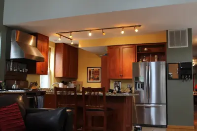 Eye to Eye Interiors, LLC - Interior Design & Decorating in Downers Grove, IL