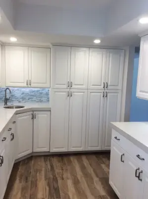 Country Home Kitchen Renovation by Karen Clothier Design & Interiors
