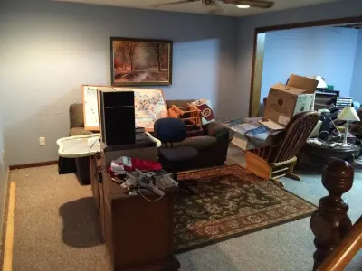 Hamilton Interior Decor — Interior Design & Decorating project by SaraBella Home Staging & Redesign