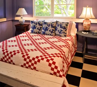 Hawaiian Cottage Design by Fine Design Interiors, Inc.