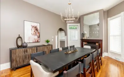 3rd Street Project: Fusion of Traditional Architecture and Modern Design by Living Spaces Design Group