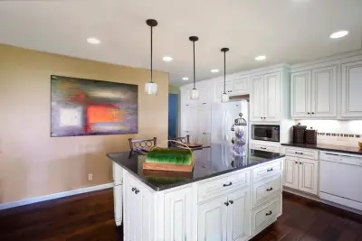 Omaha Classic Kitchen Renovation by Designer's Touch