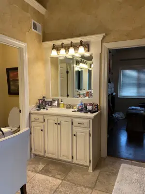Stephanie Stroud Interiors - Kitchen Remodeling in Leawood, KS