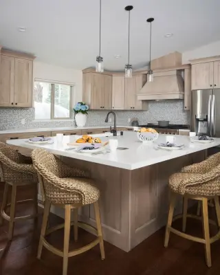 Maryanne Avenue — Interior Design & Decorating project by Talie Jane Interiors & Construction