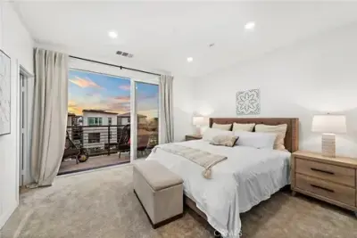 Orange County Preparation by HOM Staging & Design