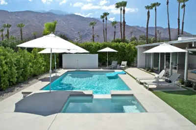 Wexler Revamp in Palm Springs — Interior Design & Decorating project by Make It-Home