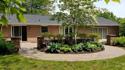 Harp Landscaping - Retaining Wall Construction in Hermitage, PA