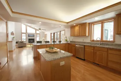 Vickie Kaiser Home Staging & Interior Design - Interior Design & Decorating in Bayport, MN
