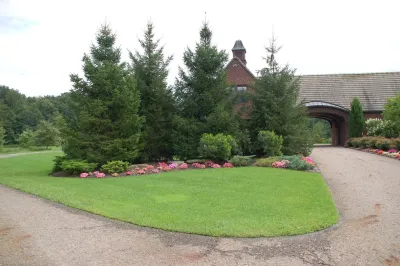 Hedge Landscape - Paver Installation in Columbus, OH
