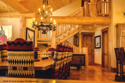 Southwest Peaks — Interior Design & Decorating project by Finial Design