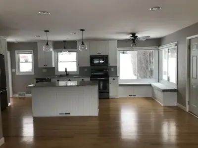 SHOW & SELL Home Staging LLC - Interior Design & Decorating in Hartland, WI