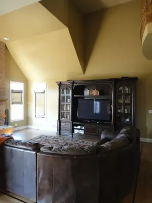 Transitional and Restoration Design by Jgib Interiors
