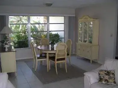 Riviera Delphin Vacation Rental — Interior Design & Decorating project by Teri Meagher