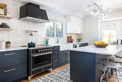 Bungalow on 4th Street by Blythe Interiors