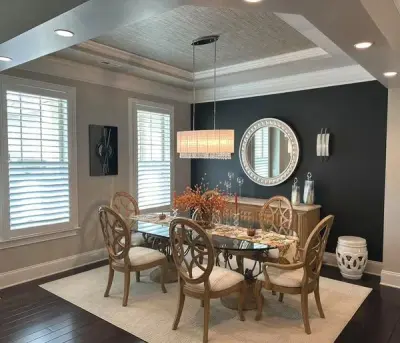 Dining Room Feature Wall by Romancing The Home Interiors