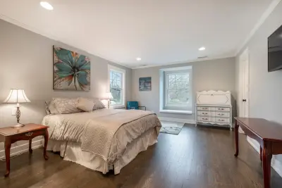 Skinny House-Interior Design - Kitchen Remodeling in Grand Rapids, MI