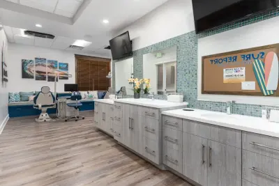 Aloha Braces — Interior Design & Decorating project by Lisa Jane Co.