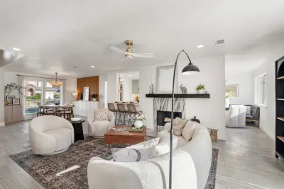 Plucky Gal Design & Renovations - Kitchen Remodeling in The Woodlands, TX