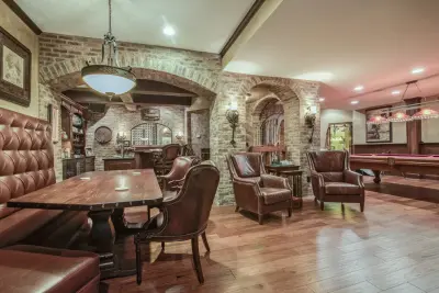 Design in the city - Kitchen Remodeling in Charlotte, MI