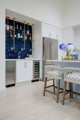 Quogue Family Beach Retreat by Dream Windows & Interiors