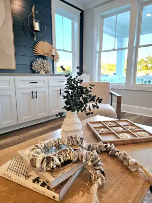 Coastal Elegance Residence on White Picket Way by Porchlight Interiors LLC